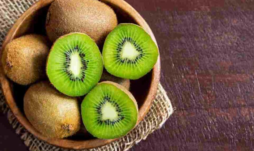 7 Amazing health benefits of Kiwi and it’s side effects